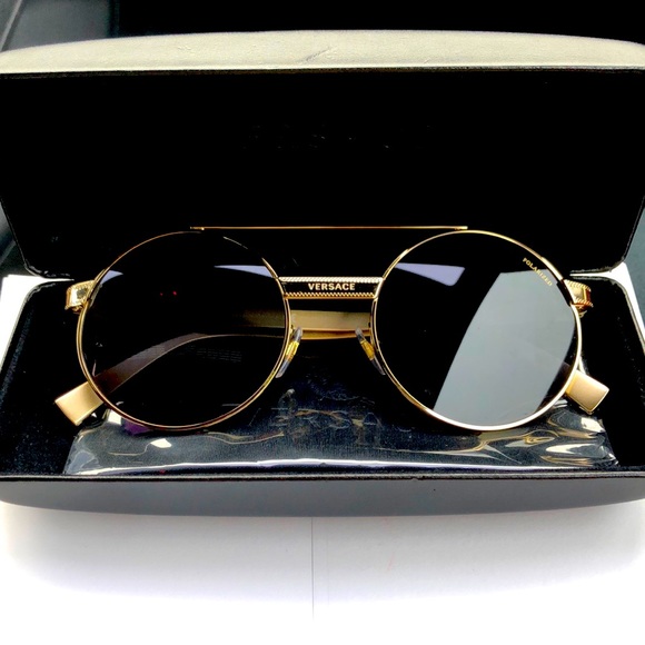 Versace Accessories - Versace 2210 Sunglasses